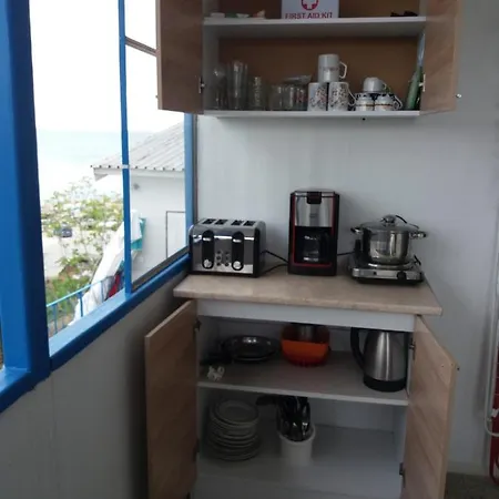 ваканционни къщи'на брега' On The Coast بيت ضيافة