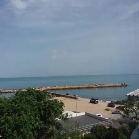 ваканционни къщи'на брега' On The Coast *