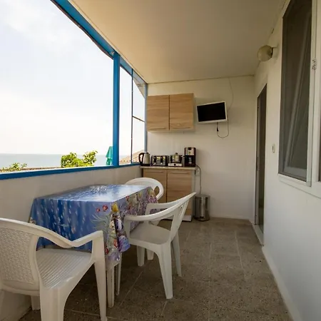 بيت ضيافة ваканционни къщи'на брега' On The Coast