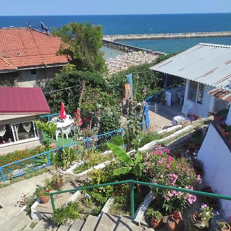 Pensión ваканционни къщи'на брега' On The Coast Varna