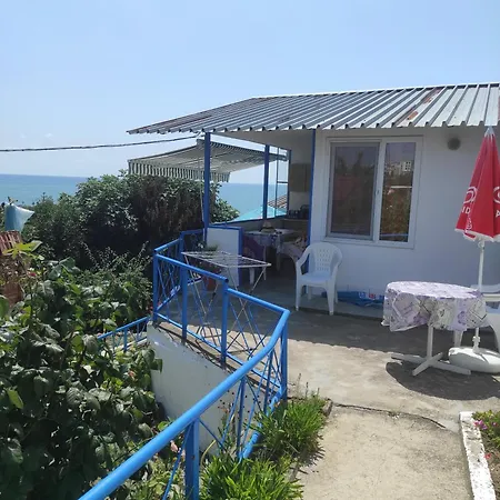 ваканционни къщи'на брега' On The Coast