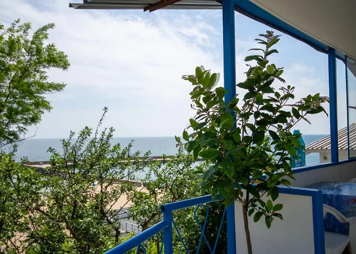 ваканционни къщи'на брега' On The Coast *