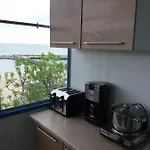 Guest house ваканционни къщи'на брега' On The Coast