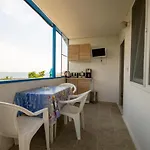 Guest house ваканционни къщи'на брега' On The Coast