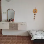 Guest house ваканционни къщи'на брега' On The Coast