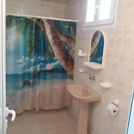 Guest house ваканционни къщи'на брега' On The Coast