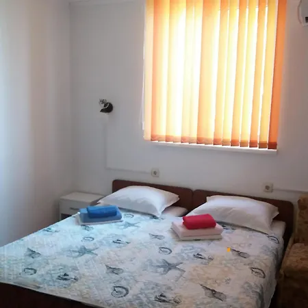 ваканционни къщи'на брега' On The Coast Guest house *