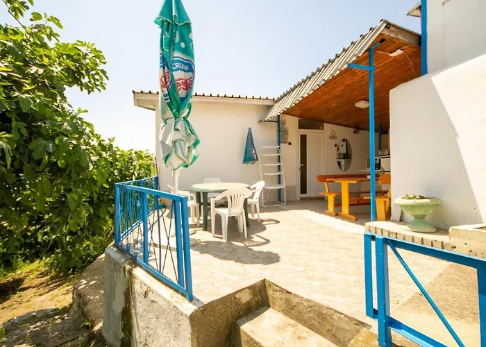 Πανσιόν ваканционни къщи'на брега' On The Coast *