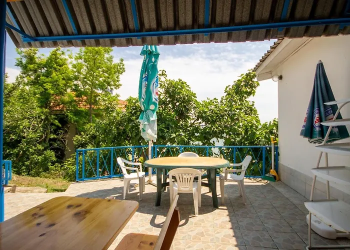 ваканционни къщи'на брега' On The Coast *